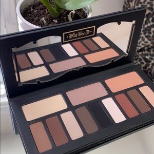 Kat Von D Shade and Light Eye Contour Palette